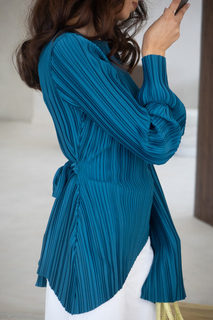 modest summer long sleeve top