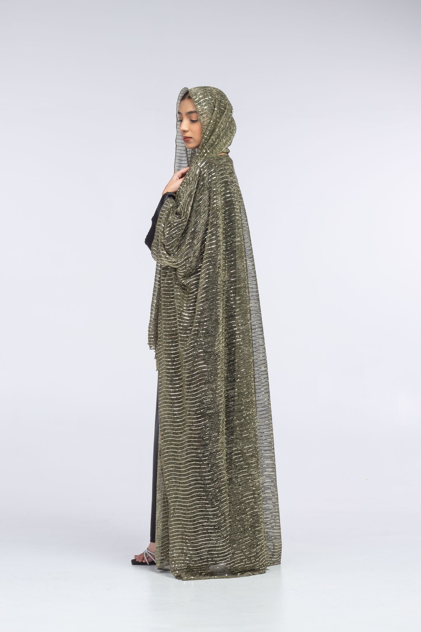 Lujain Abaya - Noir Gold